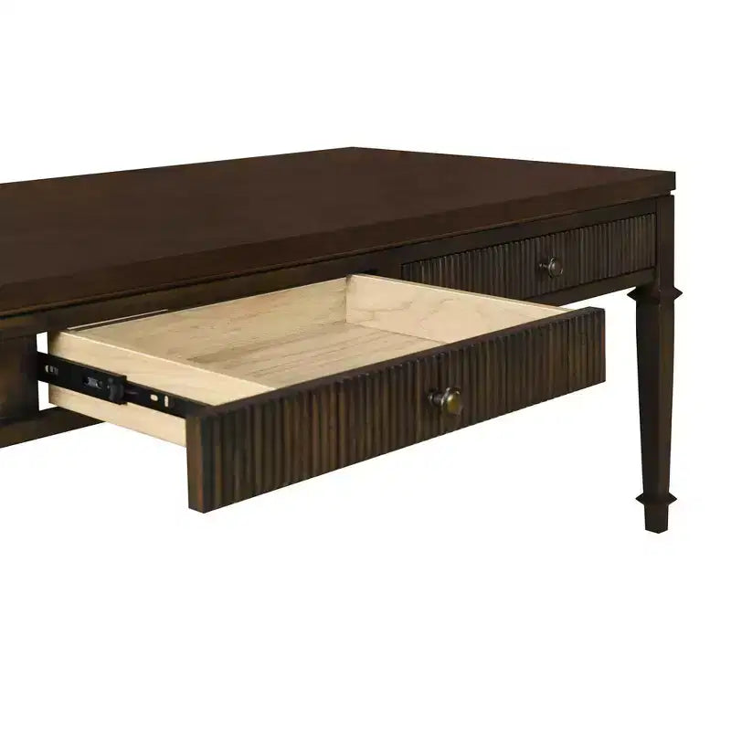 Table basse Kenna avec 2 tiroirs cannelés, marron : Placage en bois traditionnel, Rangement, Pieds fuselés, Quincaillerie en laiton