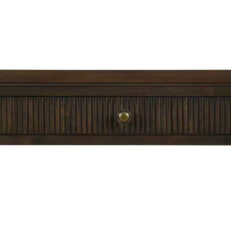 Table basse Kenna avec 2 tiroirs cannelés, marron : Placage en bois traditionnel, Rangement, Pieds fuselés, Quincaillerie en laiton